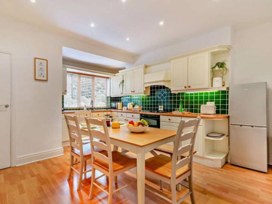 Chatsworth Cottage Harrogate Exterior photo